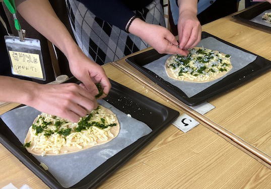 ピザ作り体験